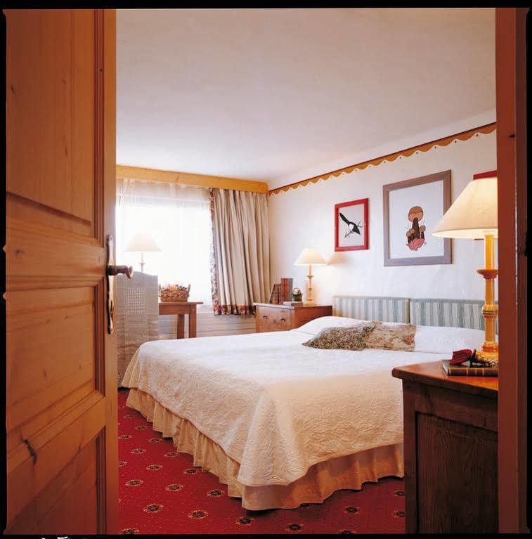 Grand Hotel Au Rond Point Des Pistes Courchevel Exterior foto